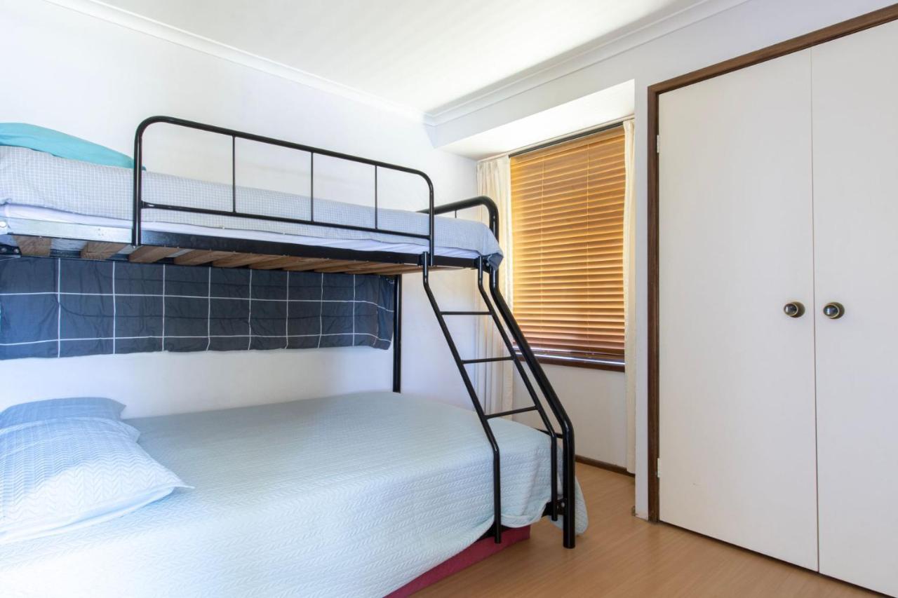 Holiday home Riverfront Delight *
